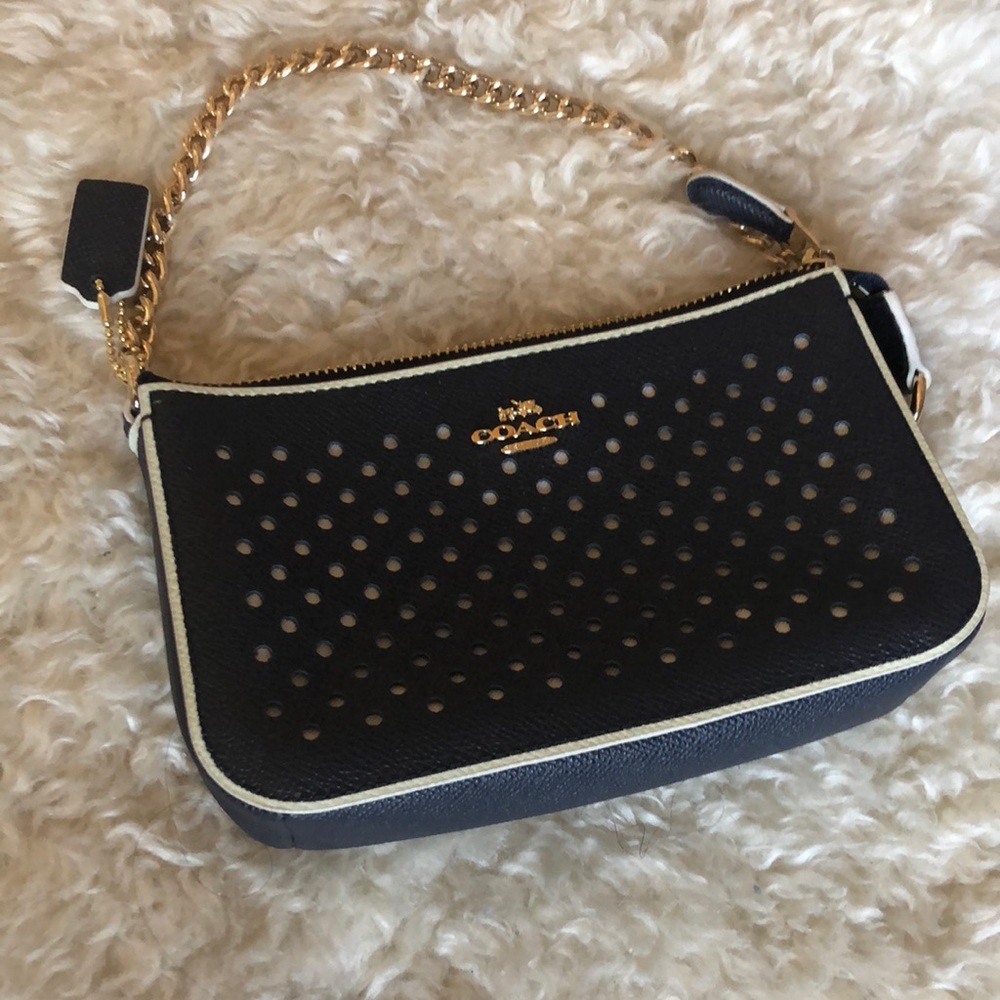 NWOT Coach Wristlet Pochette Chain Purse Pouch